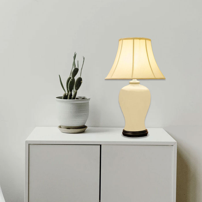 Desk lamp